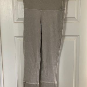 Lululemon ribbed crop